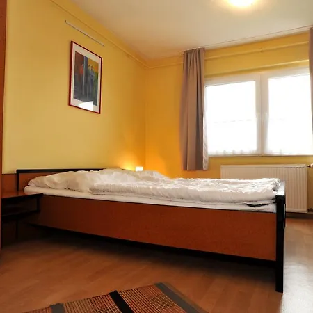 Hostel Nohotel *